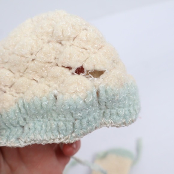 VTG Handmade Crochet Infant Baby Set Sweater Bonnet Booties Cream Blue - Picture 10 of 10
